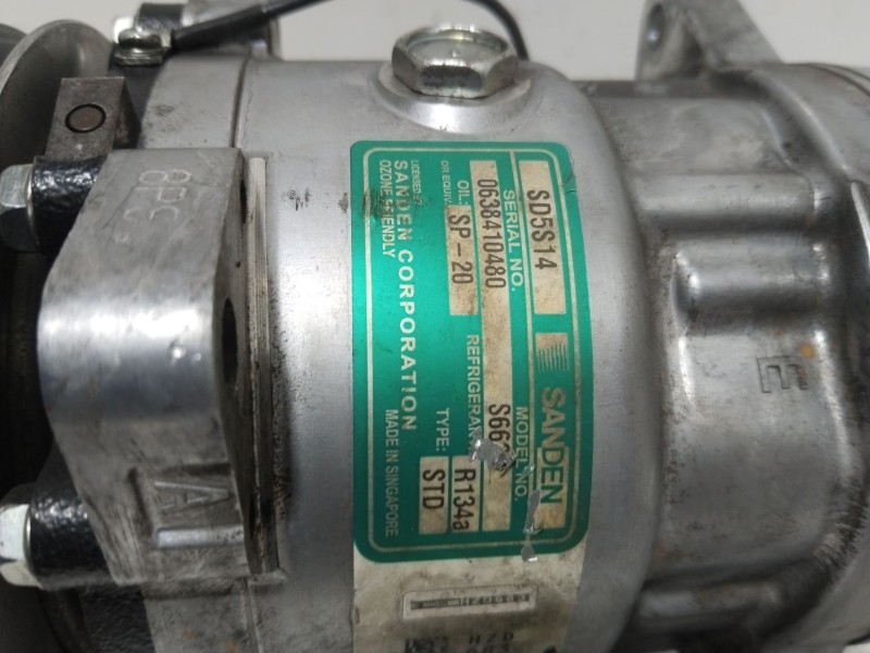 Recambio de compresor aire acondicionado para seat toledo i (1l2) 1.6 i referencia OEM IAM 0638410480  