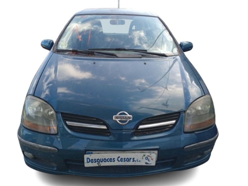 nissan almera tino (v10) del año 2001