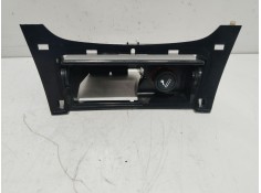 Recambio de cenicero para opel insignia a (g09) 2.0 cdti (68) referencia OEM IAM 22764032  