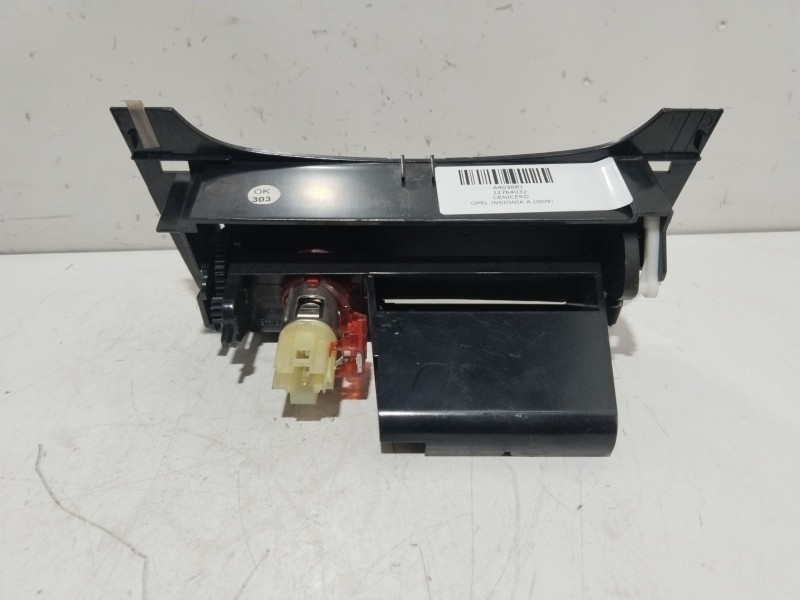 Recambio de cenicero para opel insignia a (g09) 2.0 cdti (68) referencia OEM IAM 22764032  