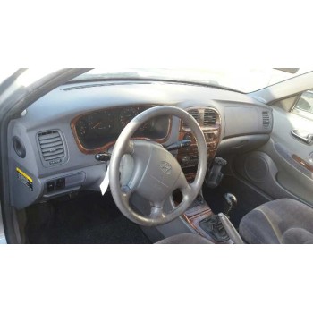 HYUNDAI SONATA (Y4)