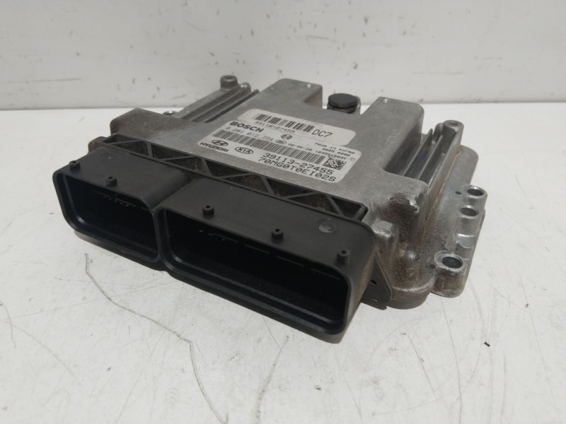 Recambio de centralita motor uce para kia magentis ii (mg) 2.0 crdi referencia OEM IAM 0281012774  