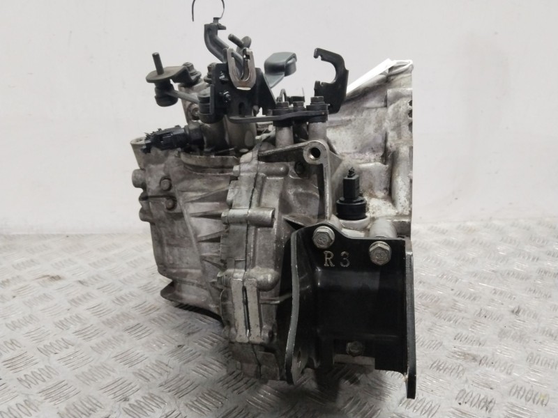 Recambio de caja cambios para kia magentis ii (mg) 2.0 crdi referencia OEM IAM S605JC  