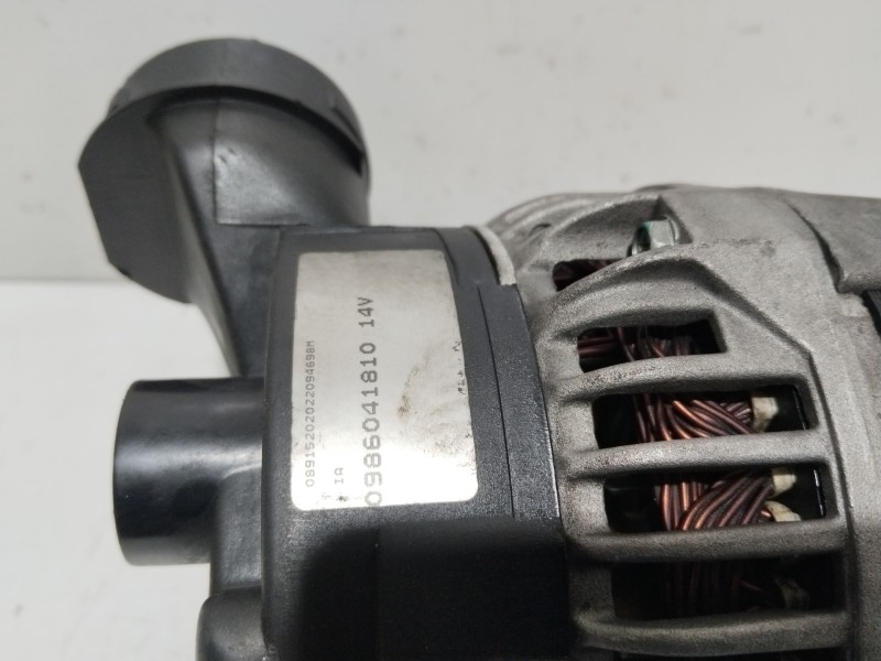 Recambio de alternador para bmw 3 (e46) 320 i referencia OEM IAM 0986041810  