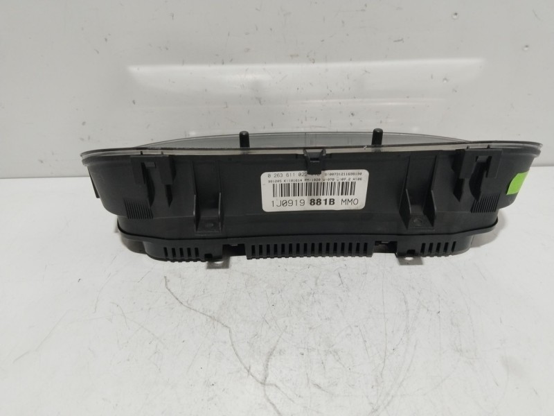 Recambio de cuadro instrumentos para volkswagen golf iv berlina (1j1) conceptline referencia OEM IAM 1J0919881B  