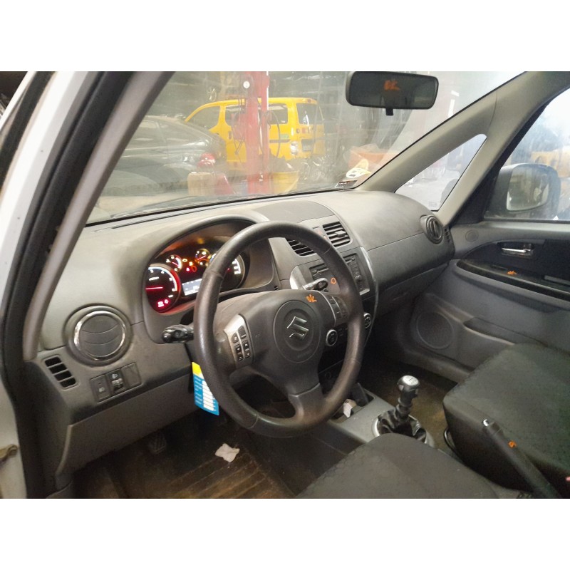 SUZUKI SX4 (EY, GY) - imagen 6