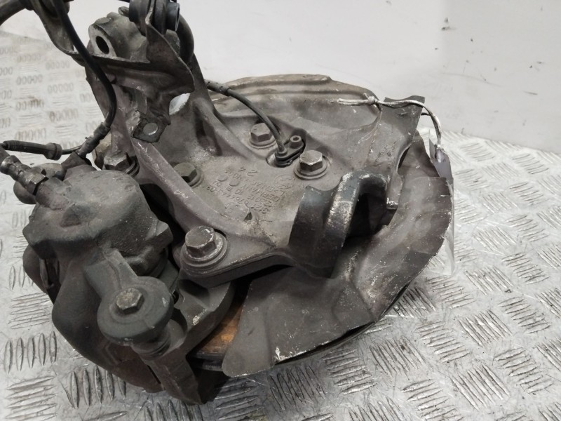 Recambio de mangueta delantera izquierda para bmw 1 (e87) 118 d referencia OEM IAM 31216793923  