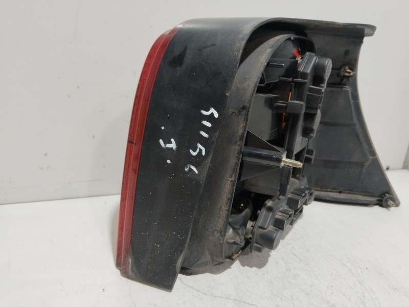 Recambio de piloto trasero izquierdo para volkswagen golf iv (1j1) 1.9 tdi referencia OEM IAM 1J6945111S  