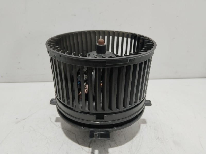 Recambio de motor calefaccion para volkswagen golf iv (1j1) 1.9 tdi referencia OEM IAM 1J1819021C  