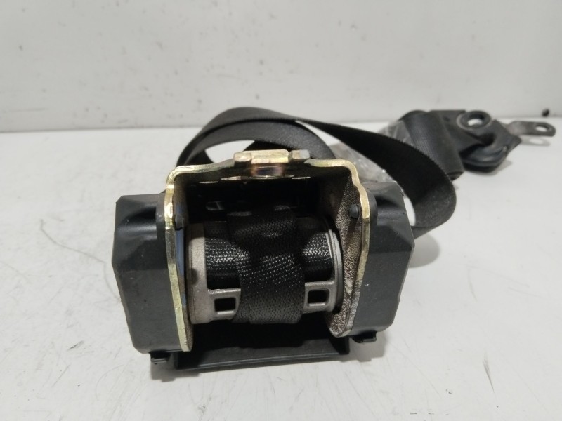 Recambio de cinturon seguridad delantero izquierdo para bmw serie 3 berlina (e46) 320d referencia OEM IAM 8207955  