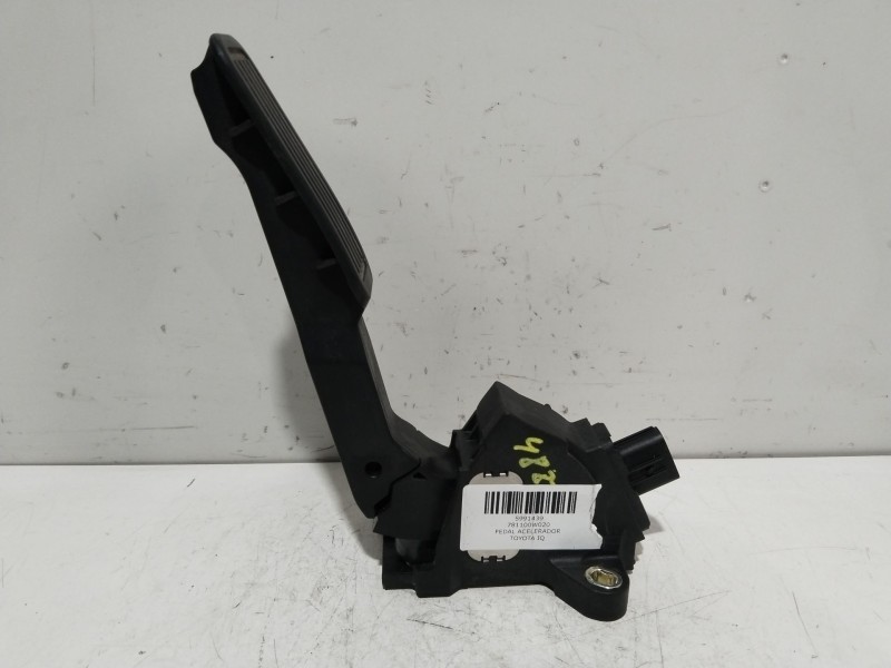 Recambio de pedal acelerador para toyota iq 2 referencia OEM IAM 781100W020  