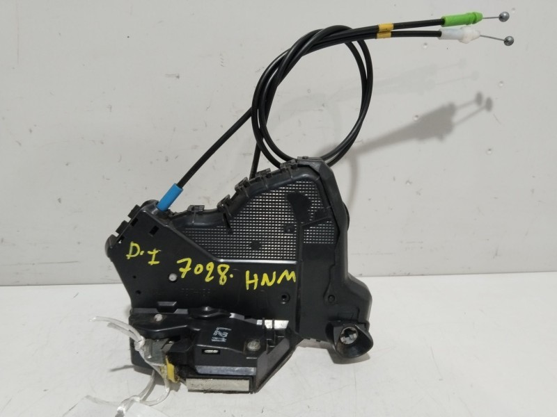 Recambio de cerradura puerta delantera izquierda para toyota auris (_e18_) 1.8 hybrid (zwe186_) referencia OEM IAM 6904002210  