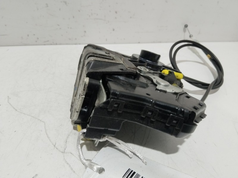 Recambio de cerradura puerta delantera izquierda para toyota auris (_e18_) 1.8 hybrid (zwe186_) referencia OEM IAM 6904002210  