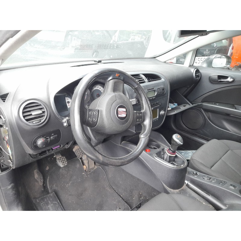 SEAT LEON (1P1) - imagen 2
