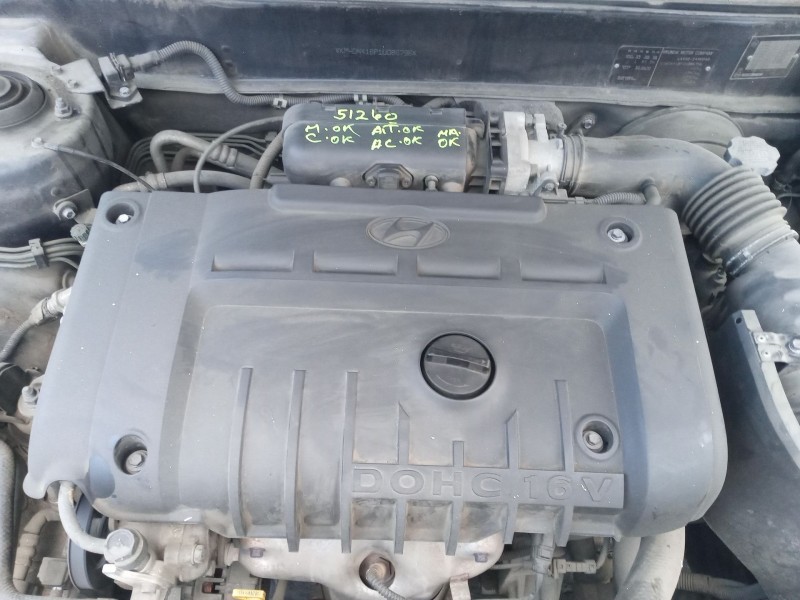 hyundai elantra iii sedán (xd) del año 2001