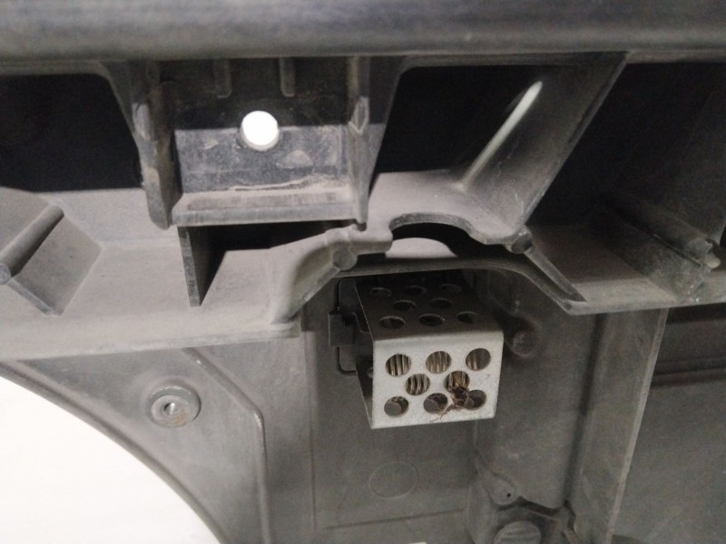 Recambio de panel frontal para peugeot 308 i (4a_, 4c_) 1.4 16v referencia OEM IAM 7104GG  