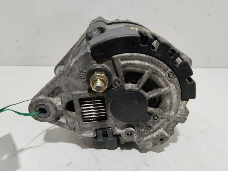 Recambio de alternador para daewoo nubira (j100) 1.6 referencia OEM IAM 96288095  