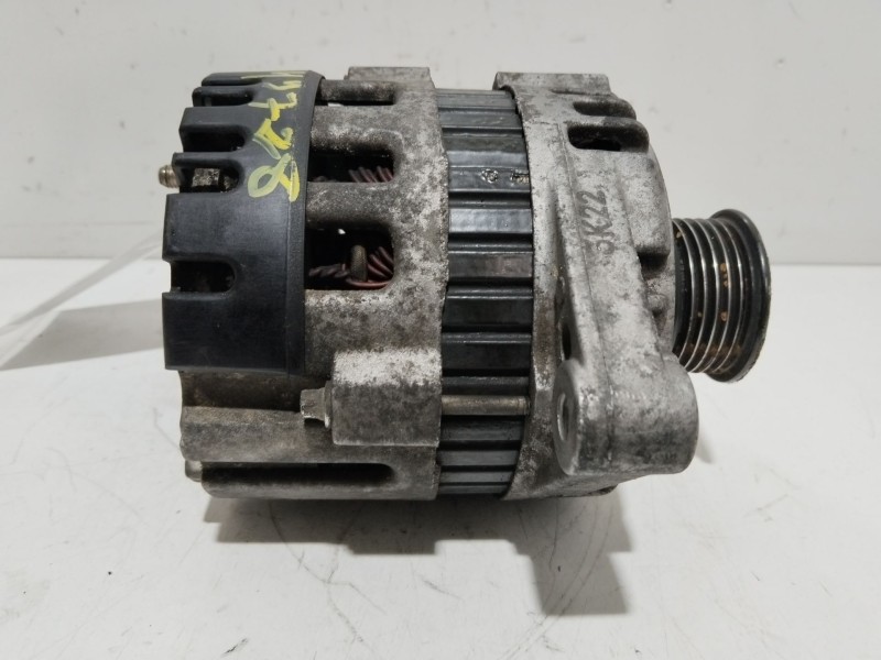 Recambio de alternador para daewoo nubira (j100) 1.6 referencia OEM IAM 96288095  
