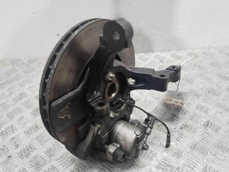 Recambio de mangueta delantera izquierda para opel astra h (a04) 1.7 cdti (l48) referencia OEM IAM 13156047  