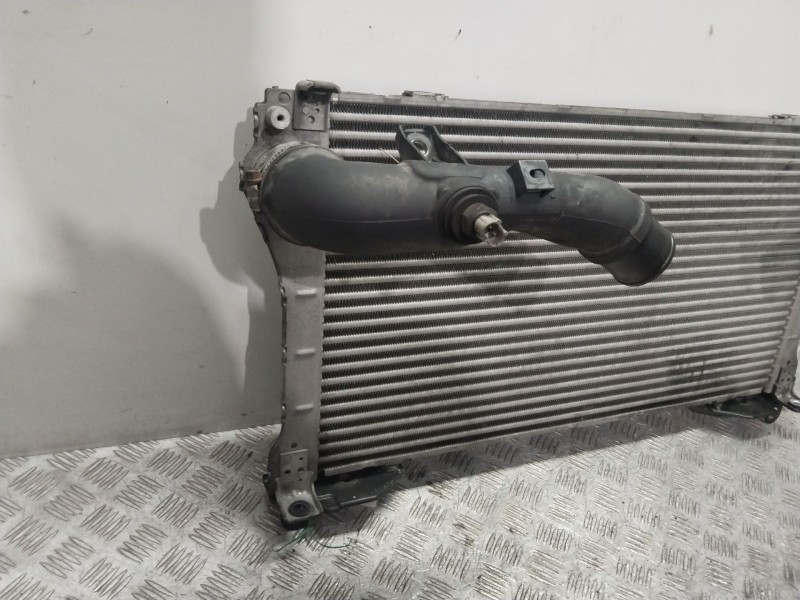 Recambio de intercooler para toyota auris (_e15_) 2.0 d-4d (ade150_) referencia OEM IAM JD1271003521  