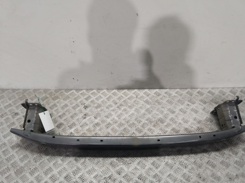 Recambio de refuerzo paragolpes delantero para toyota auris (_e15_) 2.0 d-4d (ade150_) referencia OEM IAM 5202102120  