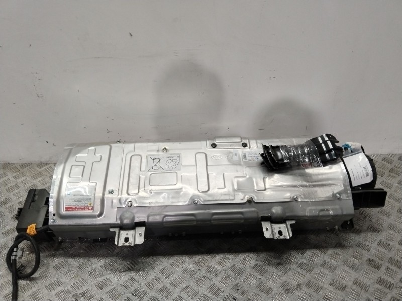 Recambio de bateria para kia niro business referencia OEM IAM 37501G5100  