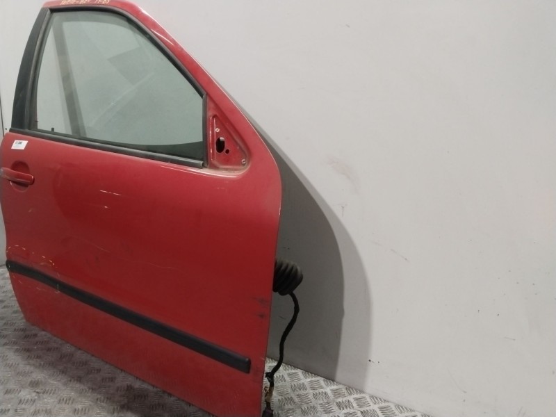 Recambio de puerta delantera derecha para seat toledo ii (1m2) 1.9 tdi referencia OEM IAM 1M0831056M  ROJO