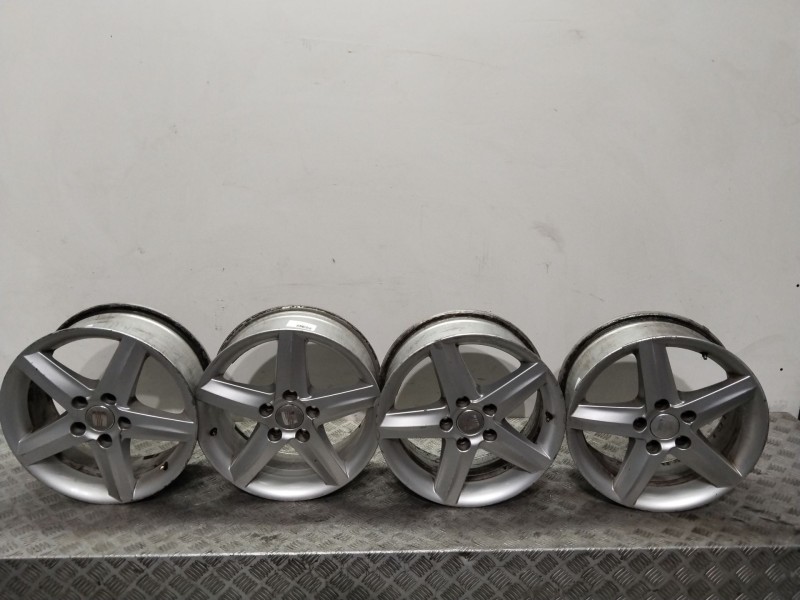 Recambio de juego llantas para seat altea xl (5p5) stylance / style referencia OEM IAM 5P0601025K  6 , 5JX16H2 ET50