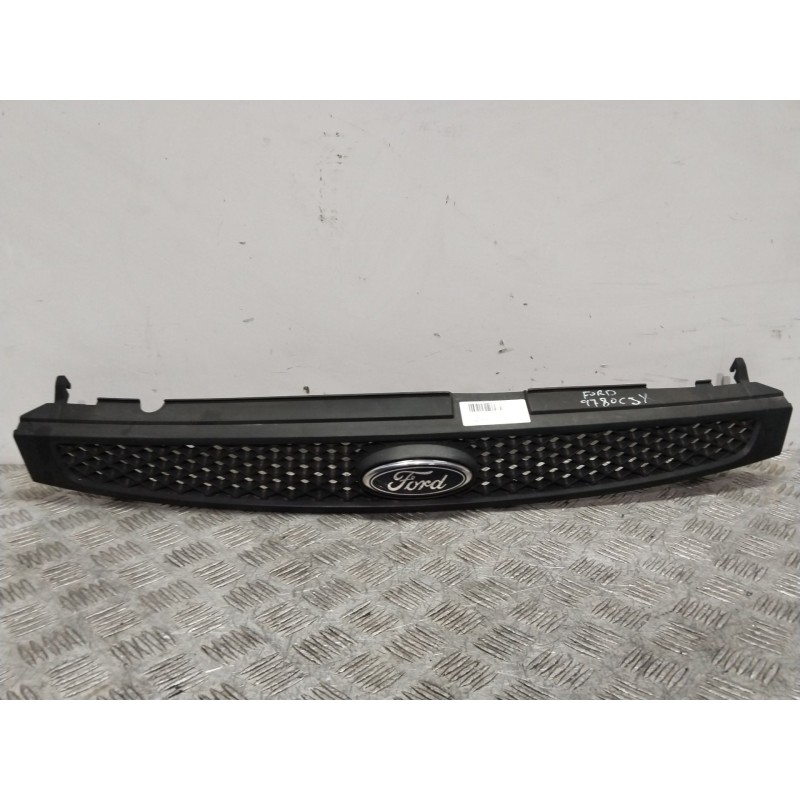 Recambio de rejilla delantera para ford fiesta v (jh_, jd_) 1.6 16v referencia OEM IAM 2S618200A  