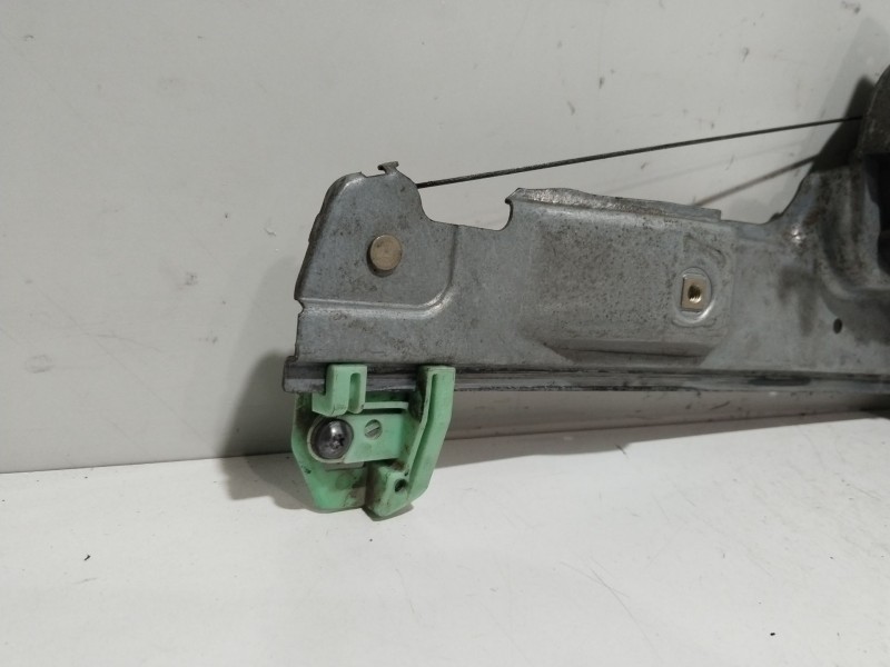 Recambio de elevalunas delantero izquierdo para renault grand scénic ii (jm0/1_) 1.9 dci (jm14) referencia OEM IAM 8201010937  