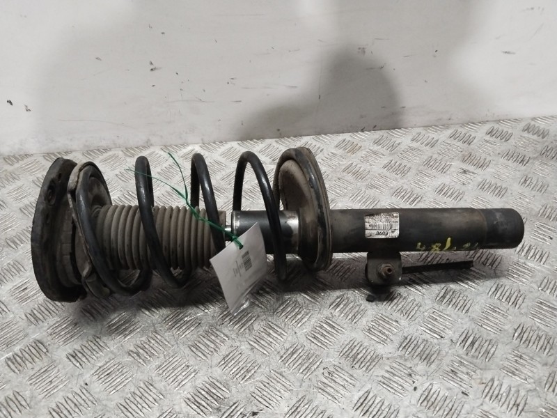 Recambio de amortiguador delantero derecho para peugeot 206+ básico referencia OEM IAM 5208F3  