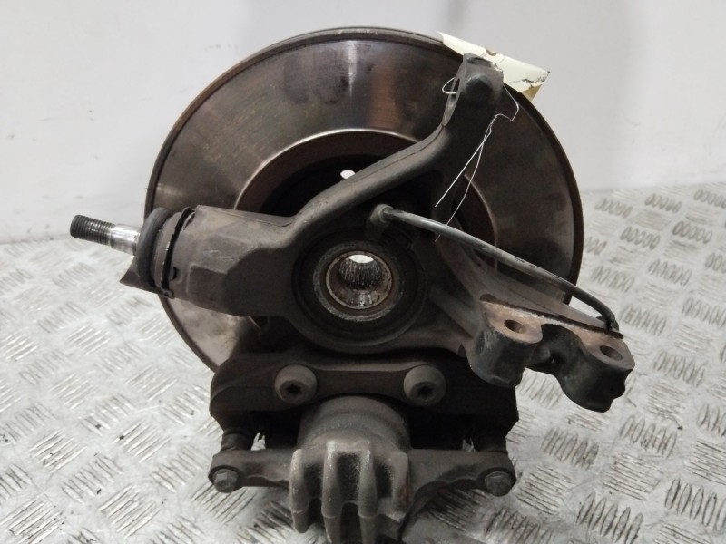 Recambio de mangueta delantera izquierda para peugeot 308 sw sport referencia OEM IAM 364696  