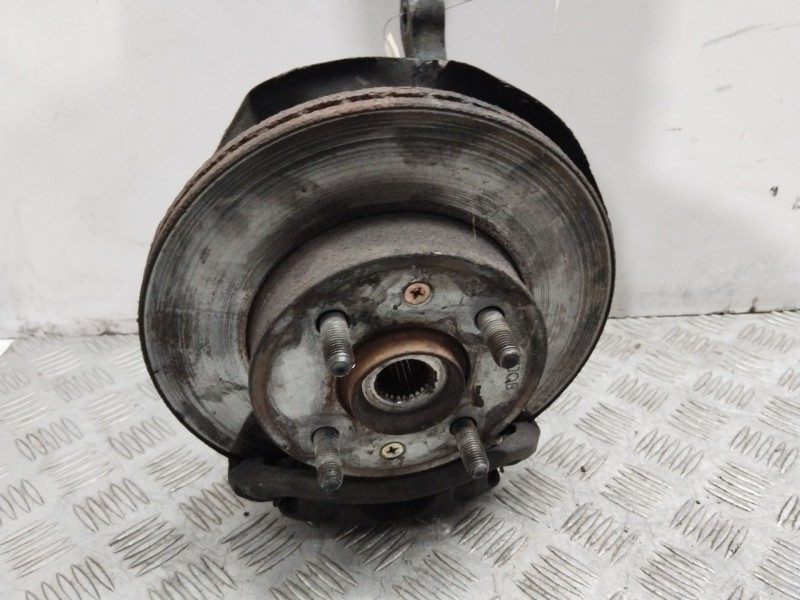 Recambio de mangueta delantera derecha para hyundai accent ii (lc) 1.5 crdi referencia OEM IAM 5171525500  