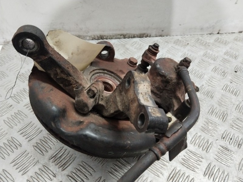 Recambio de mangueta delantera derecha para hyundai accent ii (lc) 1.5 crdi referencia OEM IAM 5171525500  