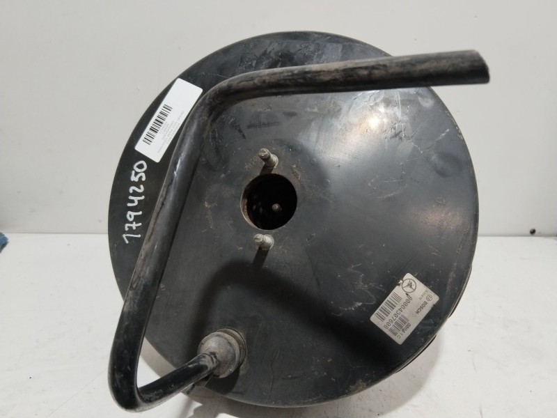 Recambio de servofreno para mercedes-benz vito (w638) caja cerrada 110 cdi  (638.094) referencia OEM IAM 136976  