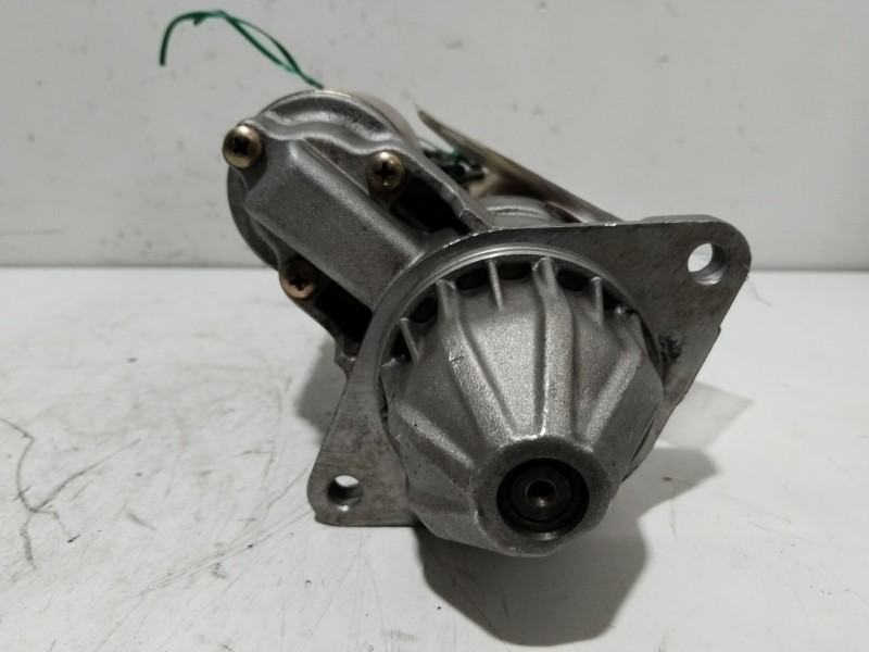 Recambio de motor arranque para daewoo lanos (klat) 1.3 referencia OEM IAM 96208782  