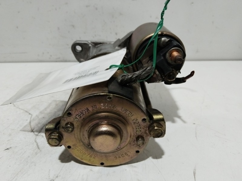 Recambio de motor arranque para daewoo lanos (klat) 1.3 referencia OEM IAM 96208782  