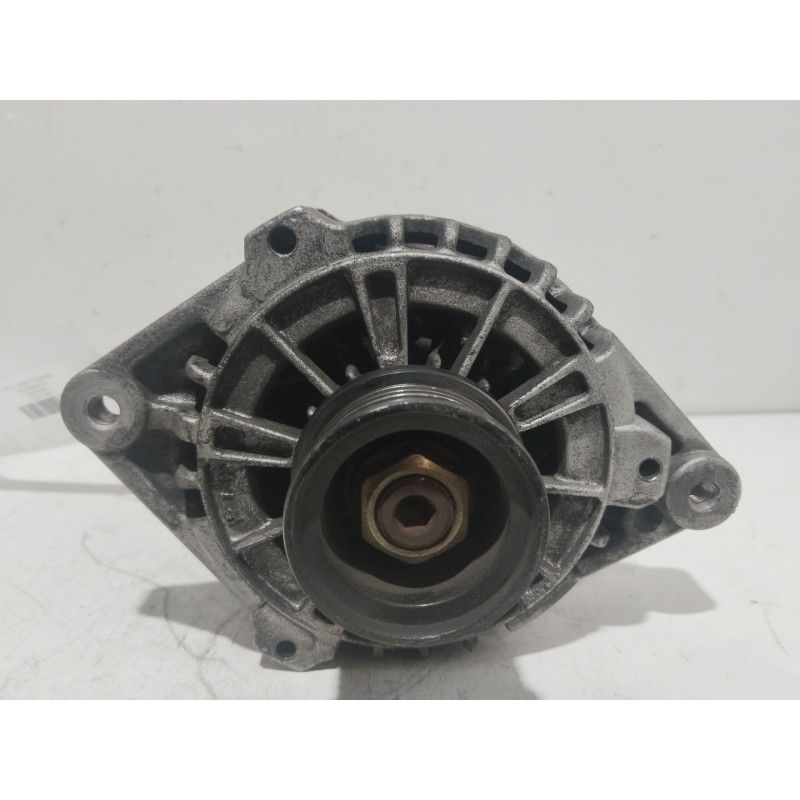 Recambio de alternador para daewoo lanos (klat) 1.3 referencia OEM IAM 96303556  