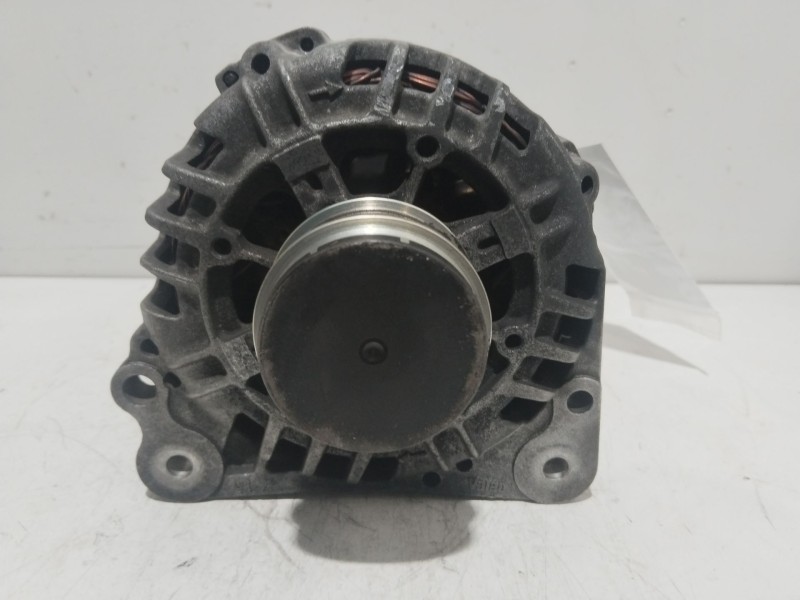 Recambio de alternador para audi a4 b6 avant (8e5) 1.9 tdi referencia OEM IAM 028903029R  