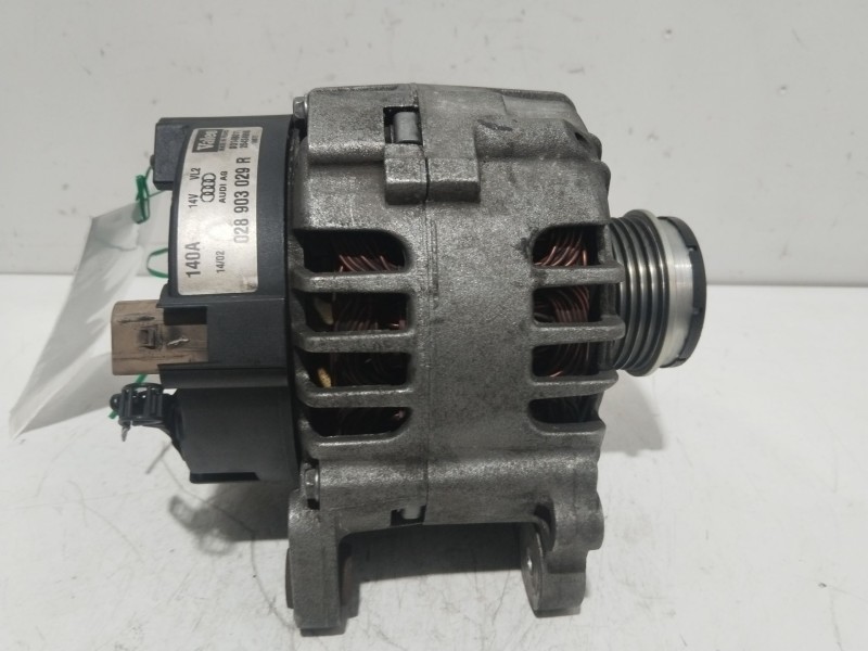 Recambio de alternador para audi a4 b6 avant (8e5) 1.9 tdi referencia OEM IAM 028903029R  