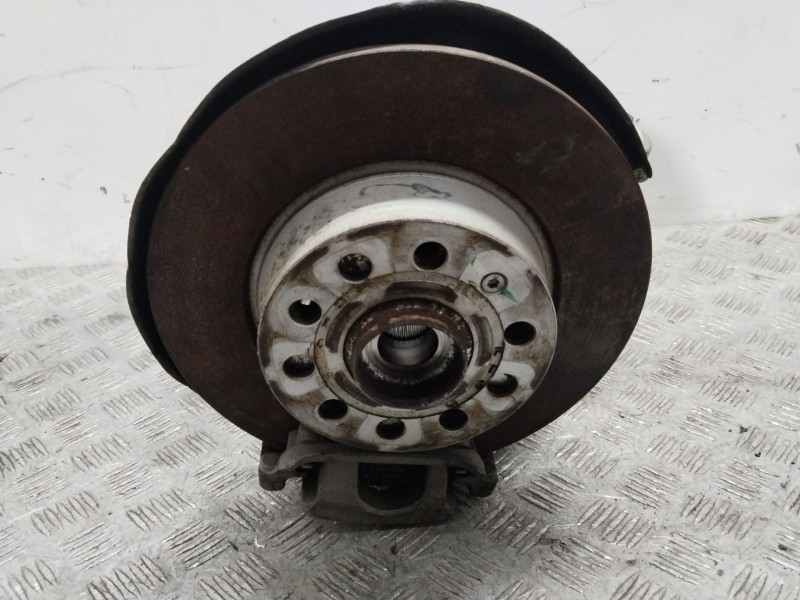 Recambio de mangueta trasera izquierda para seat leon st (5f8) x-perience 4drive referencia OEM IAM   