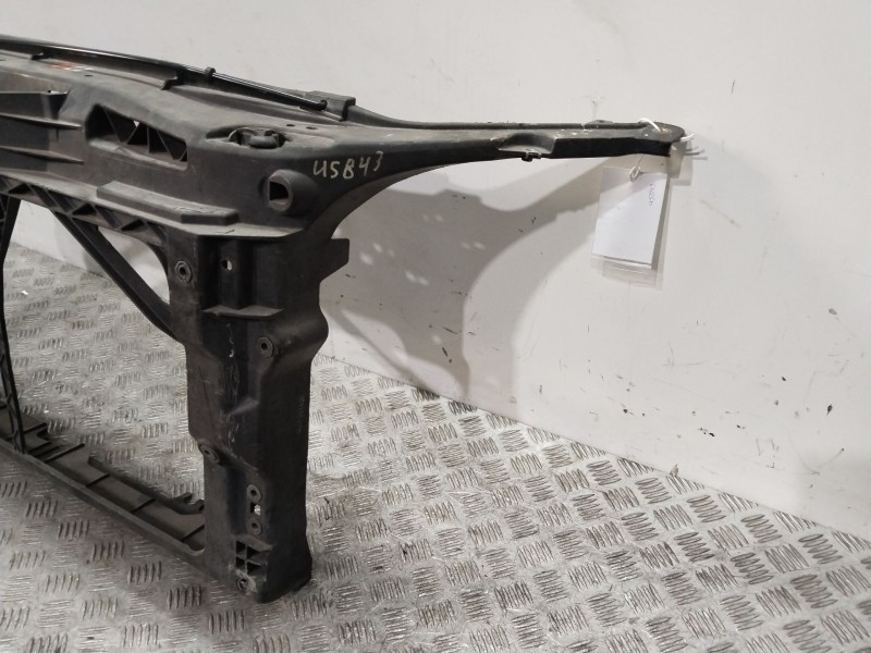 Recambio de panel frontal para mazda 3 berlina (bk) 1.6 crdt active referencia OEM IAM BP4K53110G  