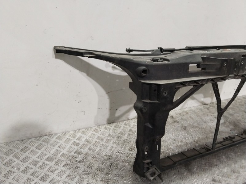 Recambio de panel frontal para mazda 3 berlina (bk) 1.6 crdt active referencia OEM IAM BP4K53110G  