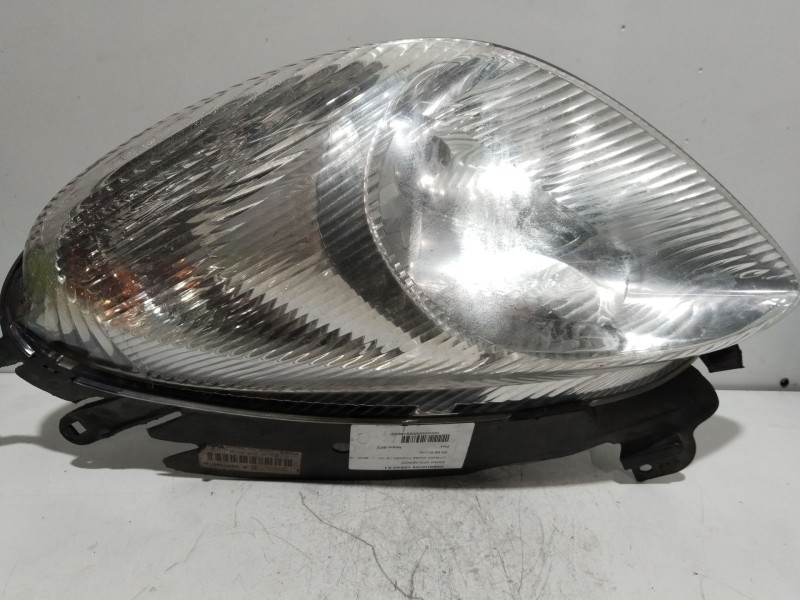 Recambio de faro izquierdo para citroën xsara picasso 1.8 16v referencia OEM IAM 9631495180  89300190