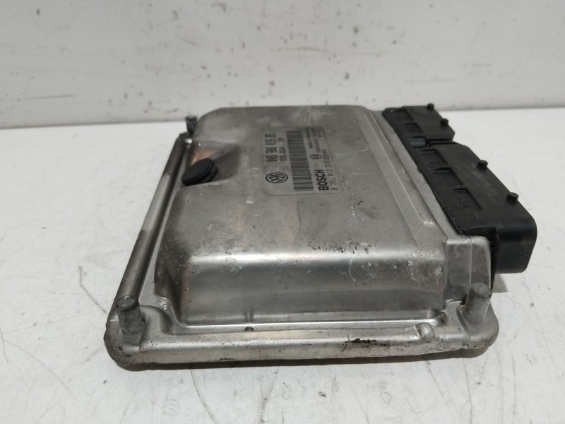 Recambio de centralita motor uce para seat ibiza iii (6l1) 1.4 tdi referencia OEM IAM   