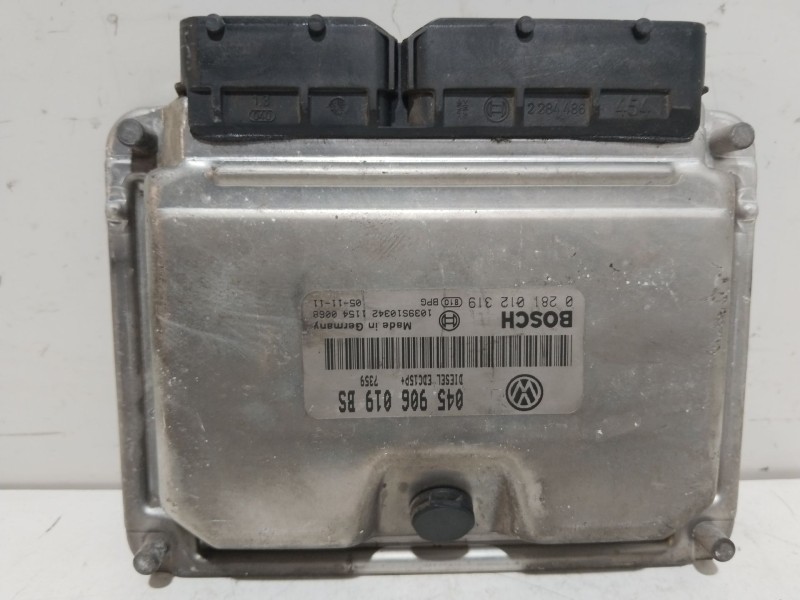 Recambio de centralita motor uce para seat ibiza iii (6l1) 1.4 tdi referencia OEM IAM   
