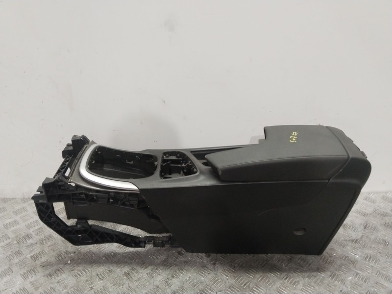 Recambio de consola central para opel insignia a (g09) 1.8 (68) referencia OEM IAM   