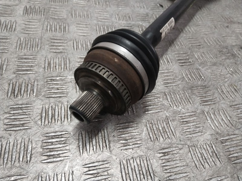 Recambio de transmision delantera derecha para audi a4 berlina (8e) 2.0 fsi referencia OEM IAM   