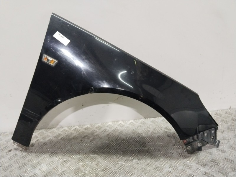 Recambio de aleta delantera derecha para opel insignia a (g09) 1.8 (68) referencia OEM IAM   