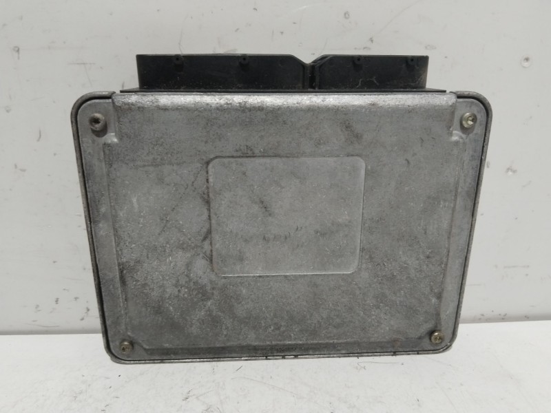 Recambio de centralita motor uce para skoda fabia i (6y2) 1.4 16v referencia OEM IAM 036906034GN  